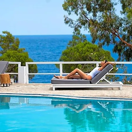 Akra Morea & Residences 2* Nomia