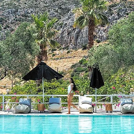 Hotel Akra Morea & Residences Nomia