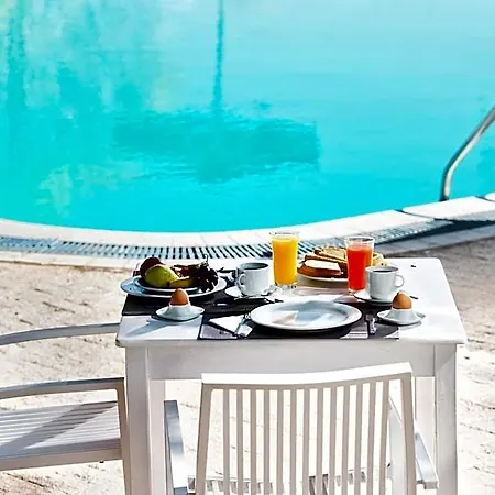 Akra Morea & Residences Hotel Nomia
