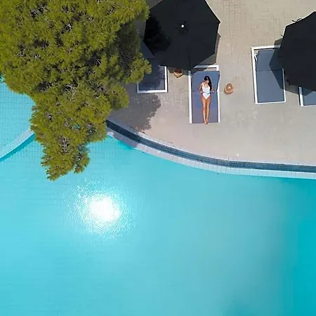 Hotel Akra Morea & Residences Nomia
