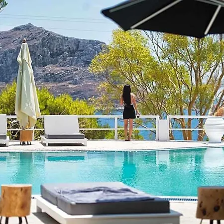 Akra Morea & Residences 2* Nomia